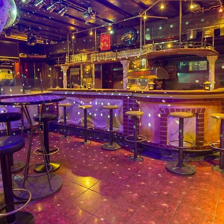 Party Hotel Taverne 오베르타우에른 외부 사진